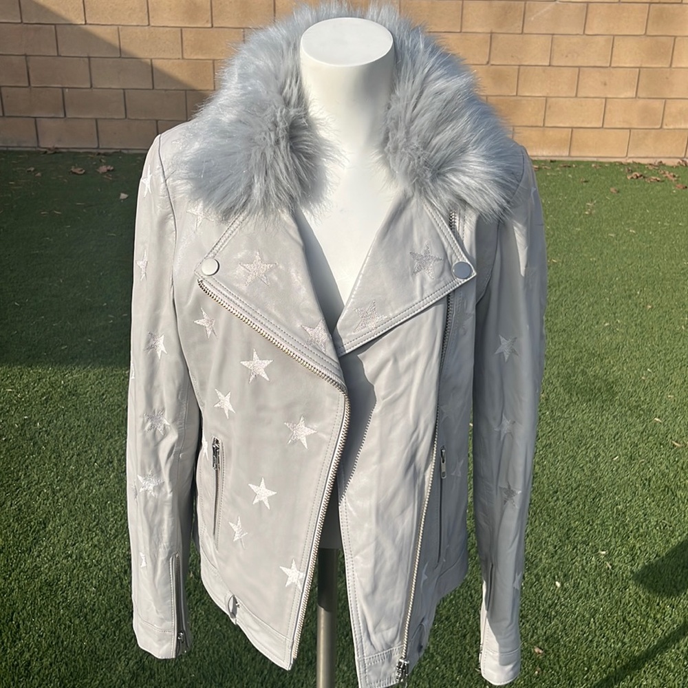 Samantha Sipos Seeing stars gray leather jacket with fur collar medium